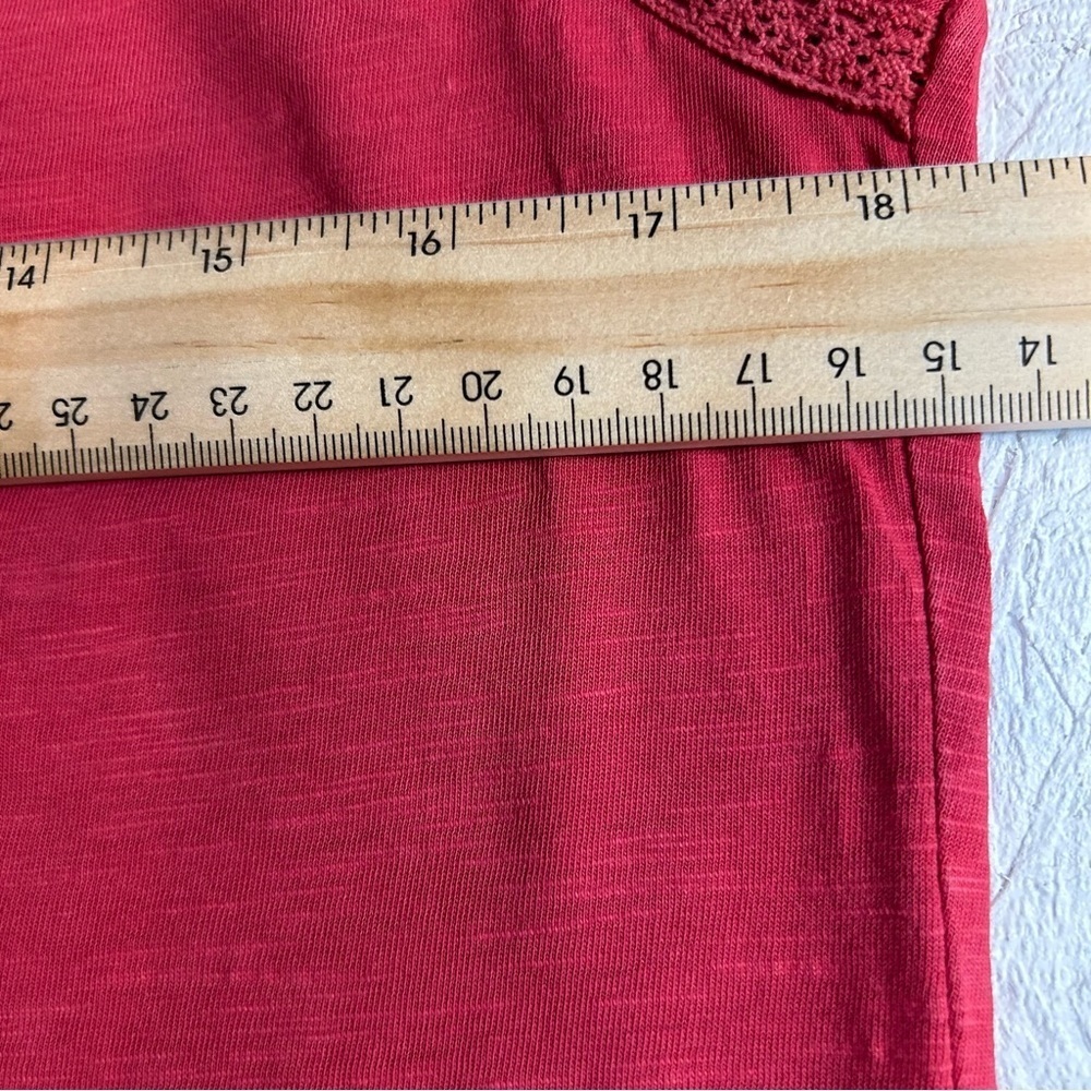 Eddie Bauer Women's Size M Soft Red Embroidered Keyhole Neck Short Sleeve Top - Picture 3 of 7